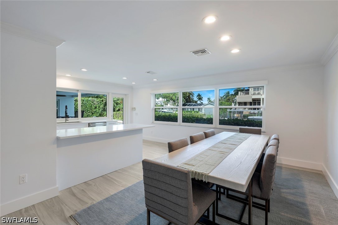 3 Bed Pool Home for Sale in Royal Harbor, photo 15