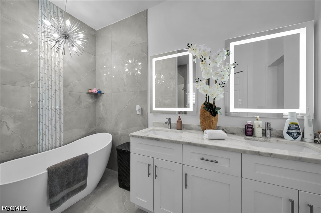 4 Bed Pool Home for Sale in Cape Coral, photo 15