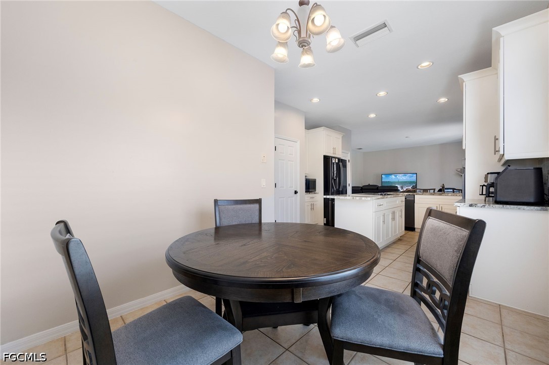 3 Bed Pool Home for Sale in Sherwood, photo 15