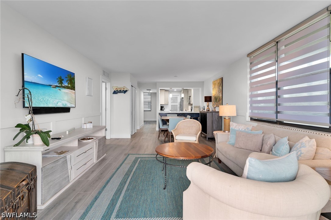 2 Bed Waterfront Home for Sale in Marco Island, photo 15