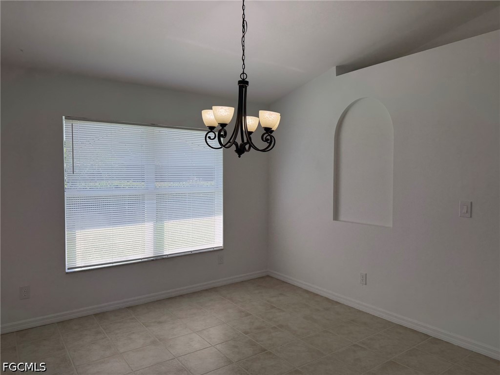 3 Bed SingleFamilyResidence for Sale in Cape Coral, photo 15