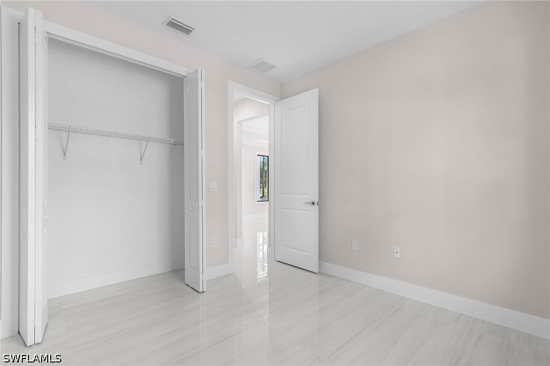 3 Bed SingleFamilyResidence for Sale in Naples, photo 15