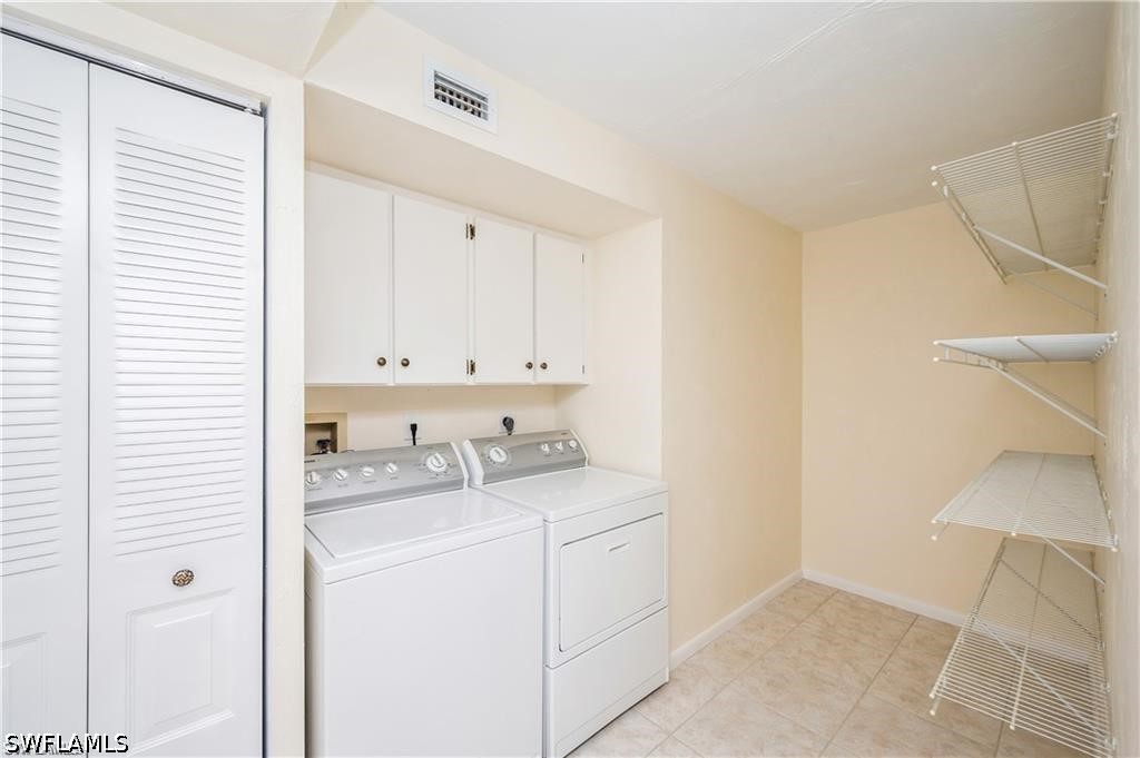 2 Bed Condominium for Sale in Winterpark, photo 15
