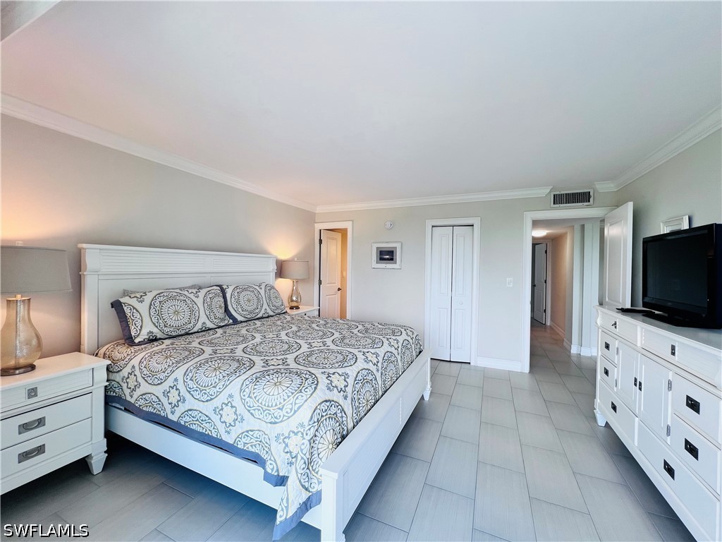 2 Bed Waterfront Home for Sale in Naples, photo 15