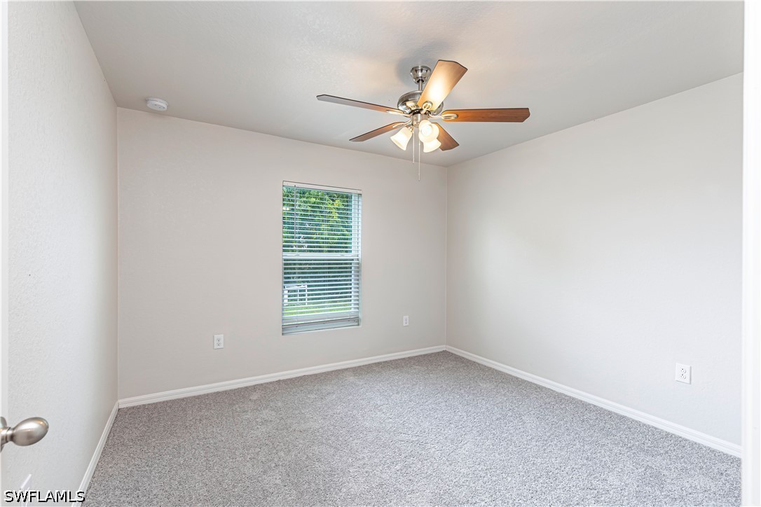 3 Bed SingleFamilyResidence for Sale in Cape Coral, photo 15