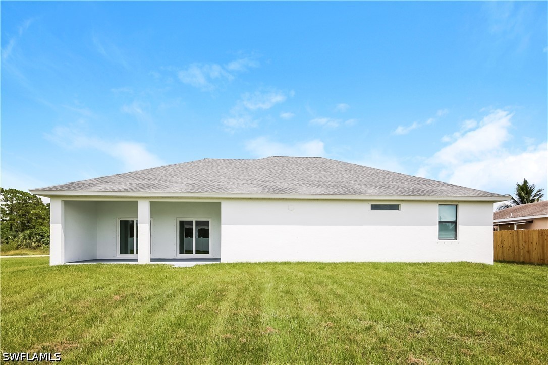 3 Bed SingleFamilyResidence for Sale in Lehigh Acres, photo 15