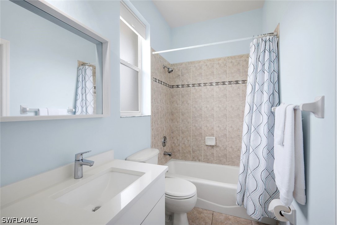 3 Bed SingleFamilyResidence for Sale in Imperial Shores, photo 15