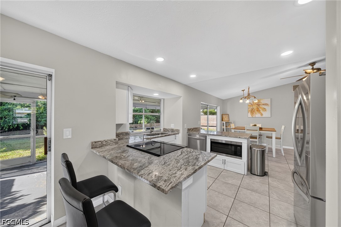 3 Bed SingleFamilyResidence for Sale in Cape Coral, photo 15
