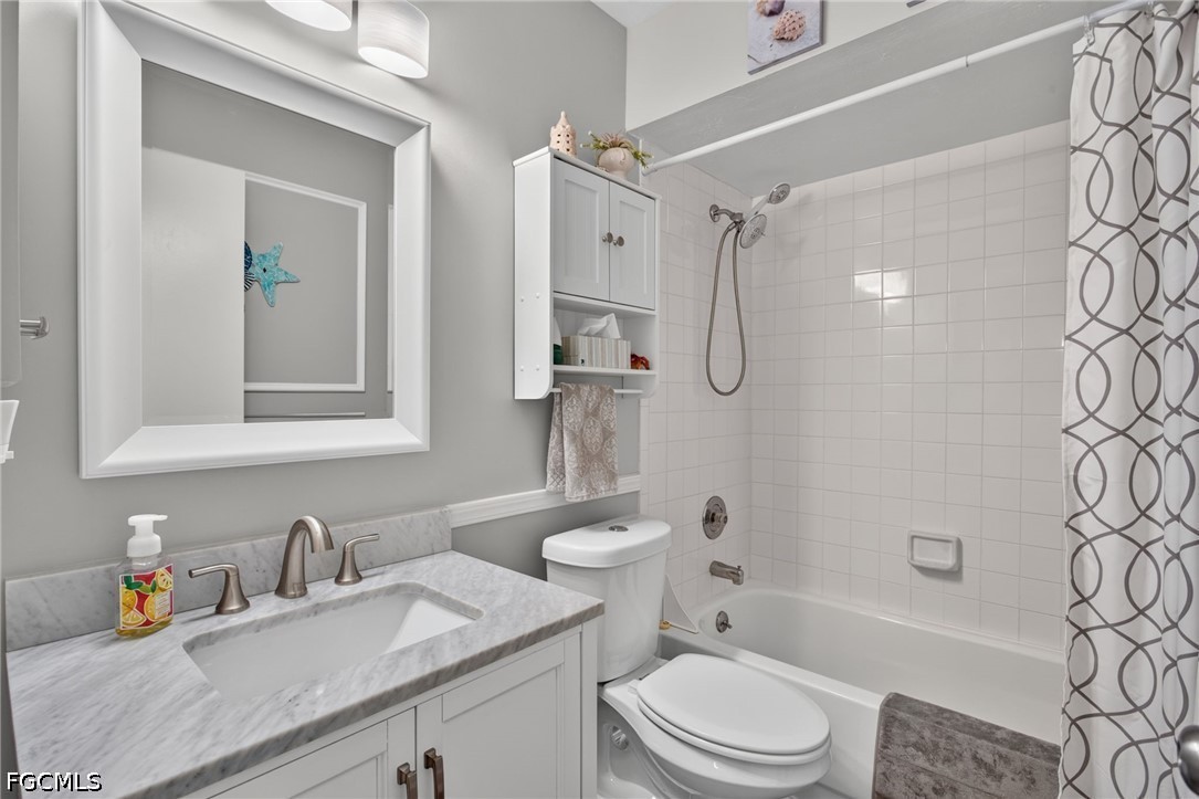 2 Bed Condominium for Sale in Fort Myers, photo 15