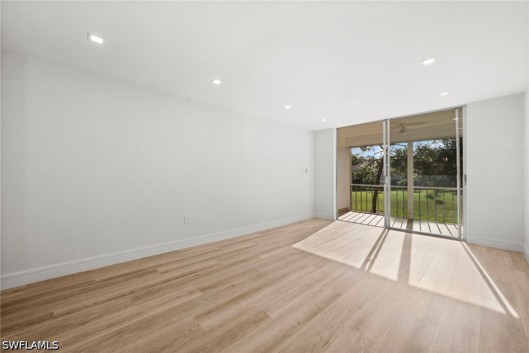 1 Bed Condominium for Sale in Naples, photo 15