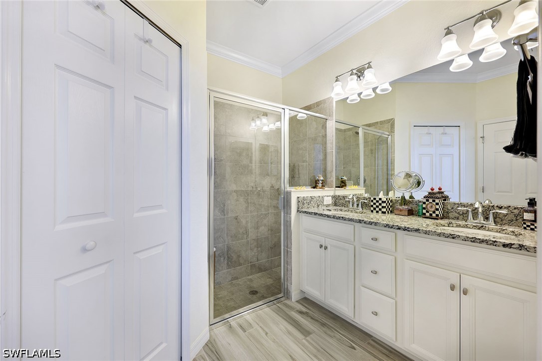 3 Bed Waterfront Home for Sale in Artesia, photo 15