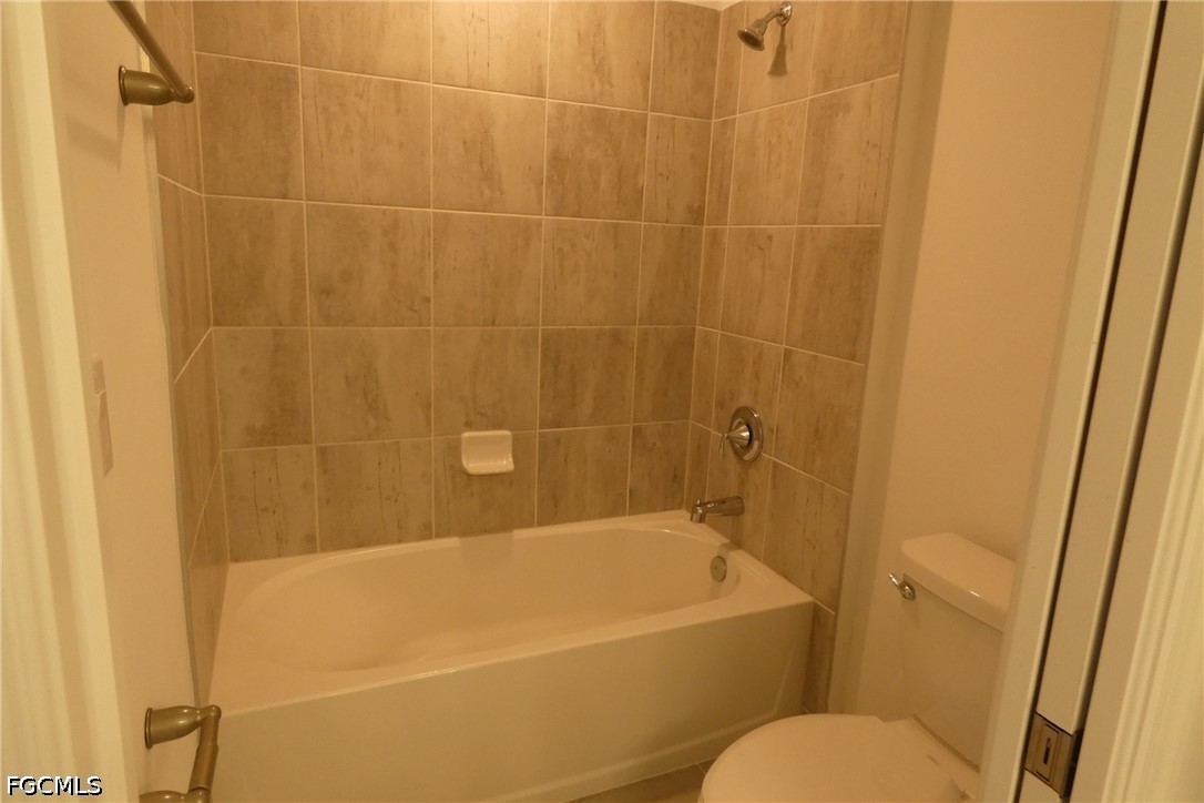 5 Bed SingleFamilyResidence for Sale in Timber Creek, photo 15