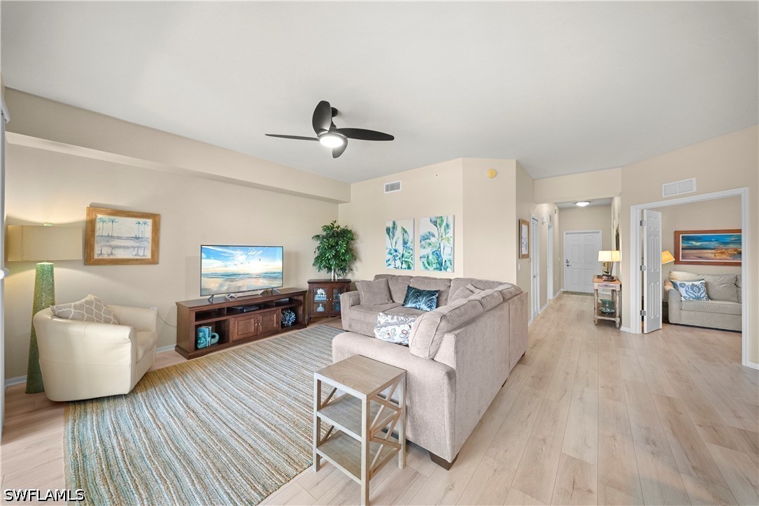 2 Bed Condominium for Sale in Heritage Bay, photo 15