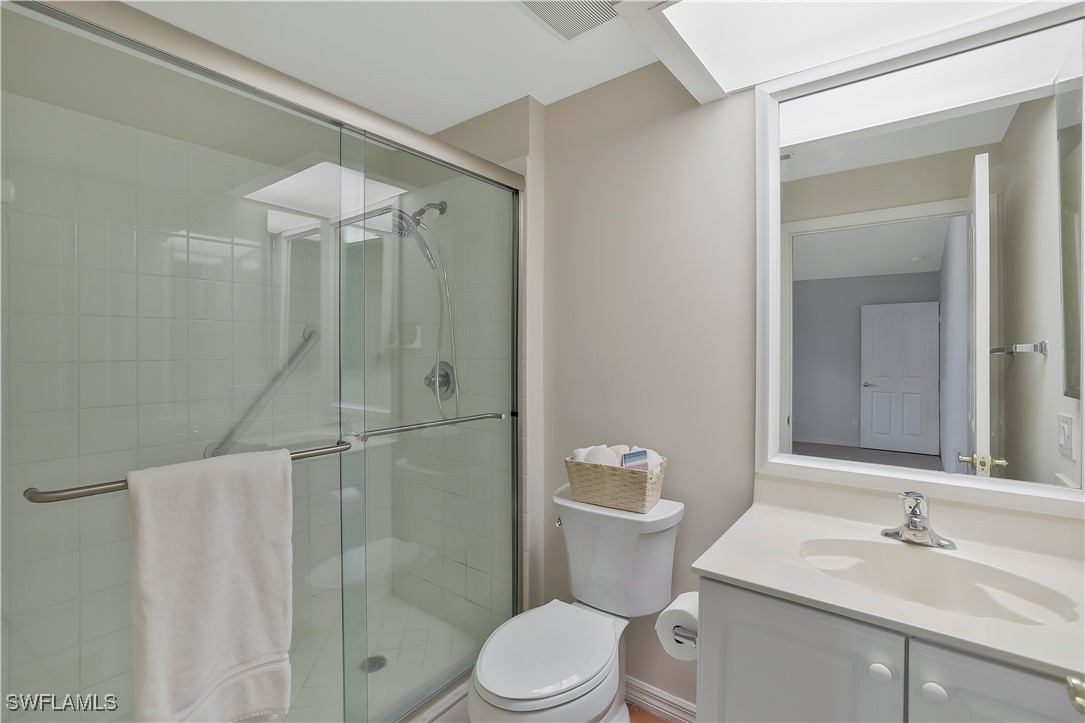 3 Bed Waterfront Home for Sale in Naples, photo 16