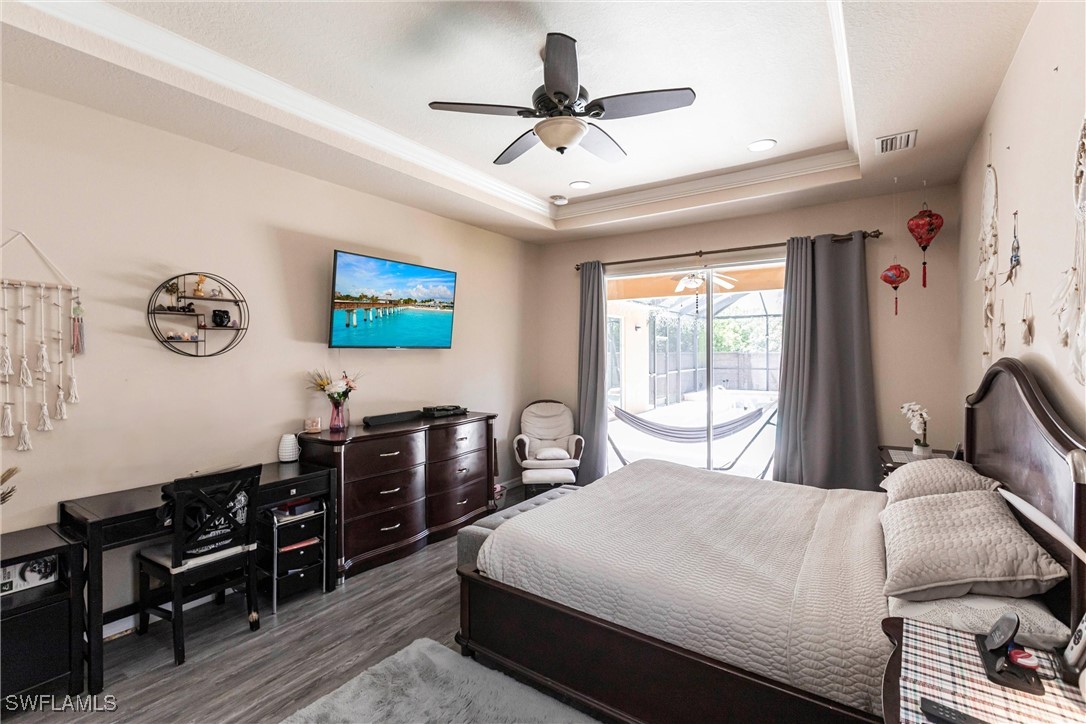 5 Bed Pool Home for Sale in Promenade West, photo 16