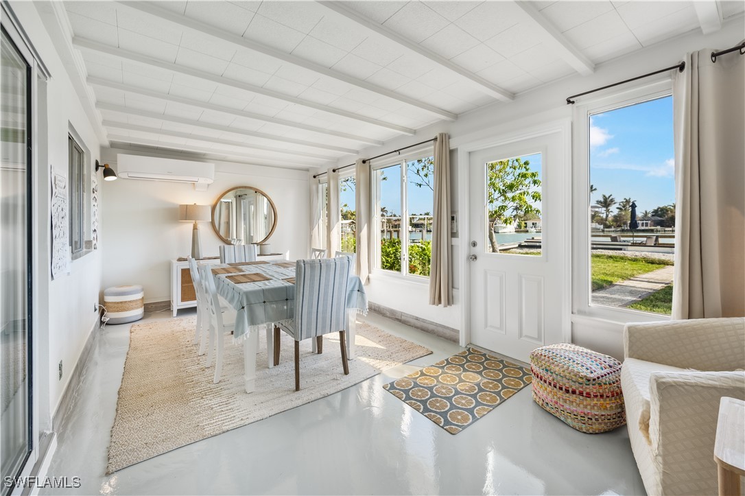 2 Bed Waterfront Home for Sale in Naples, photo 16