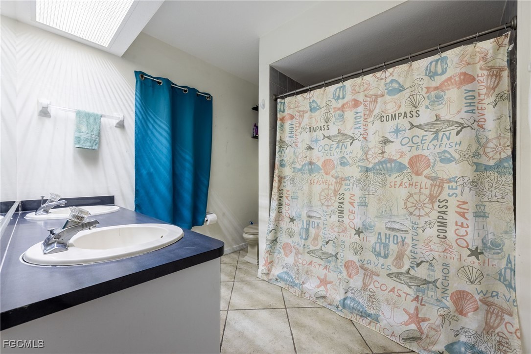 3 Bed SingleFamilyResidence for Sale in Cape Coral, photo 16