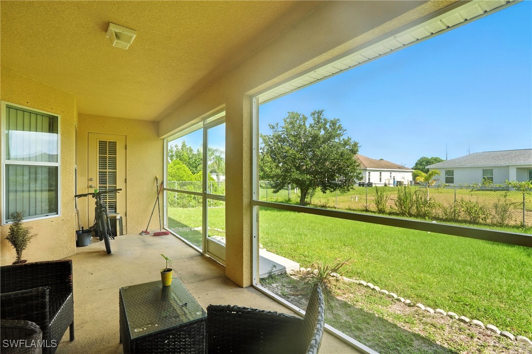 4 Bed SingleFamilyResidence for Sale in Lehigh Acres, photo 16