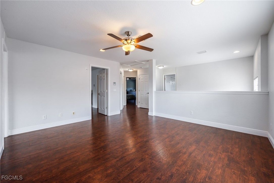 6 Bed Pool Home for Sale in Stoneybrook, photo 16