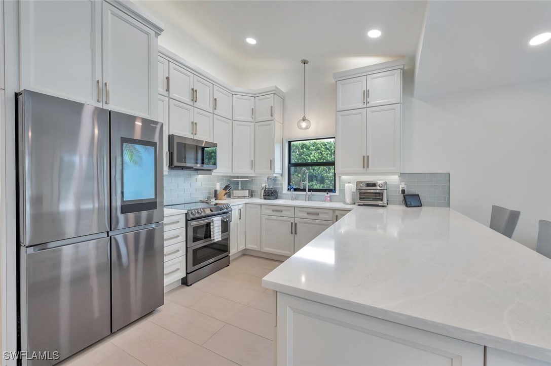 3 Bed Pool Home for Sale in Longshore Lake, photo 16