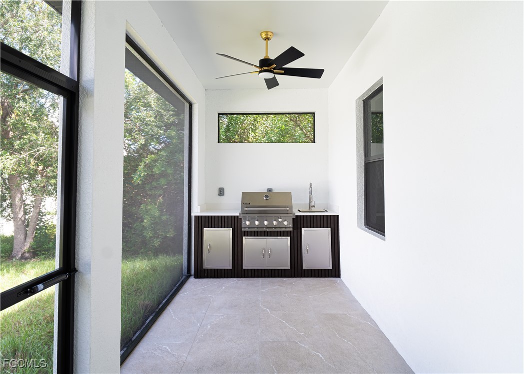 3 Bed SingleFamilyResidence for Sale in Lehigh Acres, photo 16