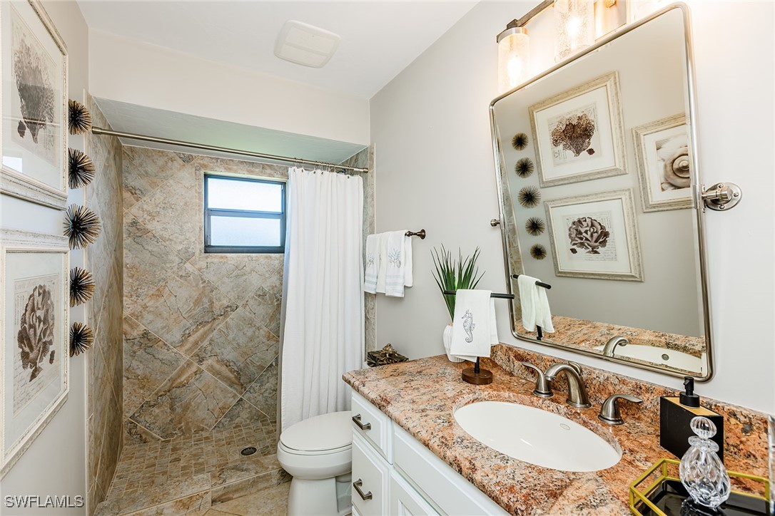 3 Bed Waterfront Home for Sale in Marco Island, photo 16