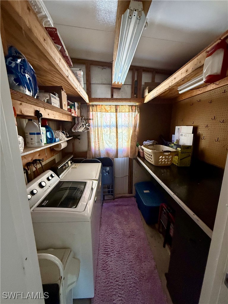2 Bed ManufacturedHome for Sale in Naples, photo 16