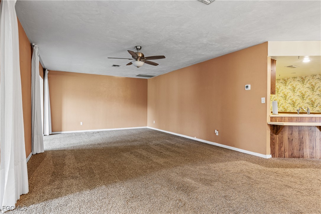 2 Bed Attached for Sale in Lehigh Acres, photo 16