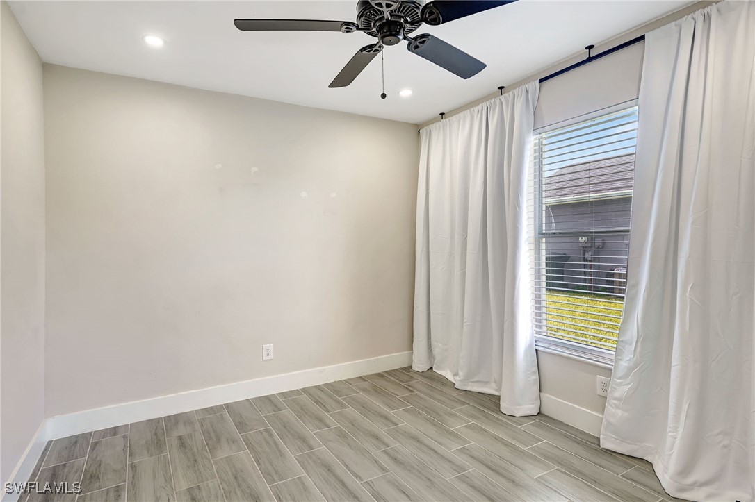 4 Bed SingleFamilyResidence for Sale in Fort Myers, photo 16