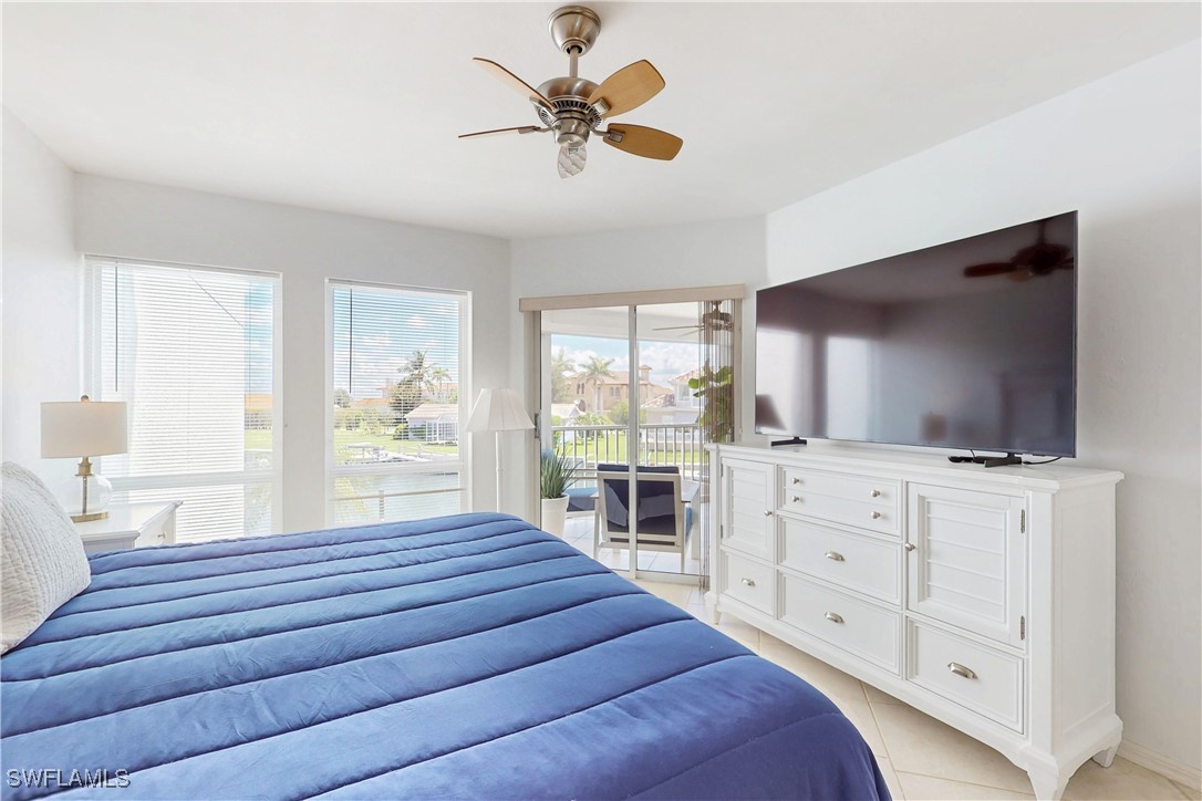 2 Bed Waterfront Home for Sale in Marco Island, photo 16