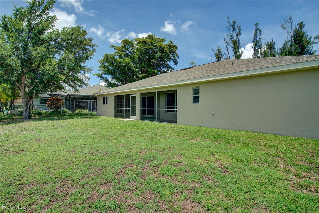 3 Bed Waterfront Home for Sale in Cape Coral, photo 16