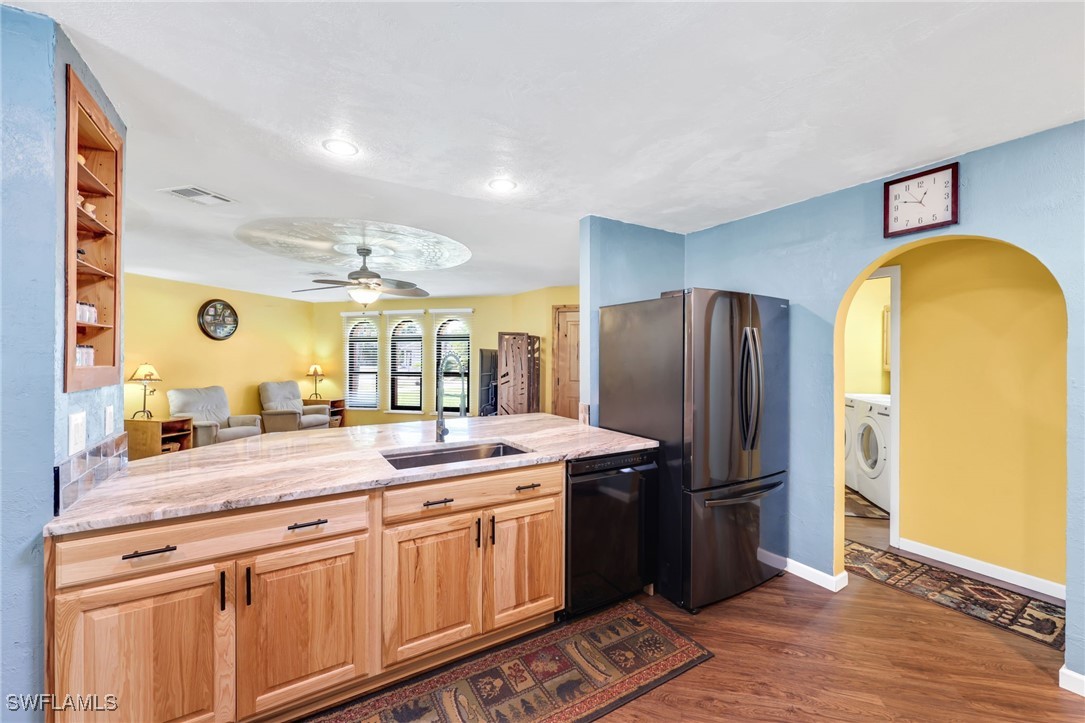 3 Bed Pool Home for Sale in Lehigh Acres, photo 16
