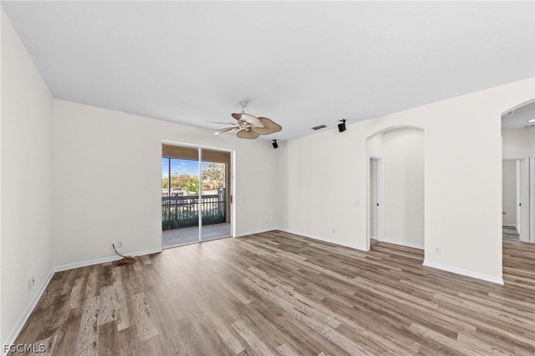 3 Bed SingleFamilyResidence for Sale in Cape Coral, photo 16