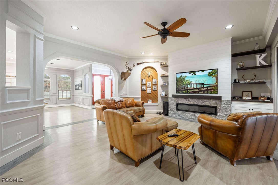4 Bed SingleFamilyResidence for Sale in Lehigh Acres, photo 16