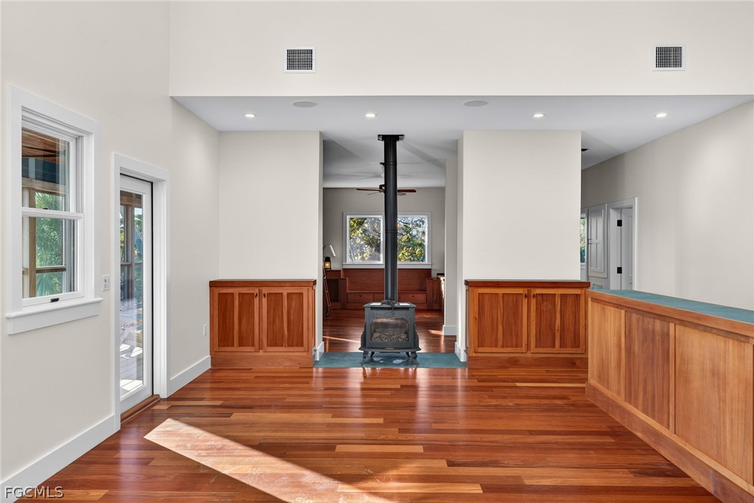 3 Bed Pool Home for Sale in Metes And Bounds, photo 16