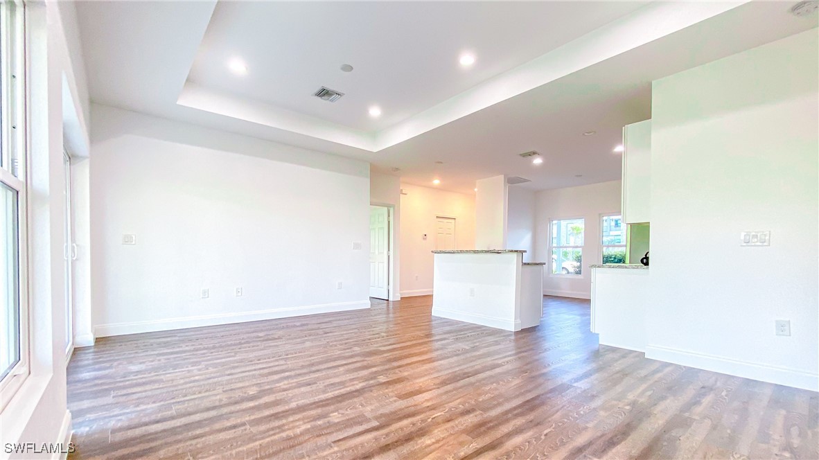 3 Bed SingleFamilyResidence for Sale in Cape Coral, photo 16