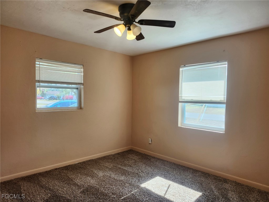 3 Bed SingleFamilyResidence for Sale in Fort Myers, photo 16