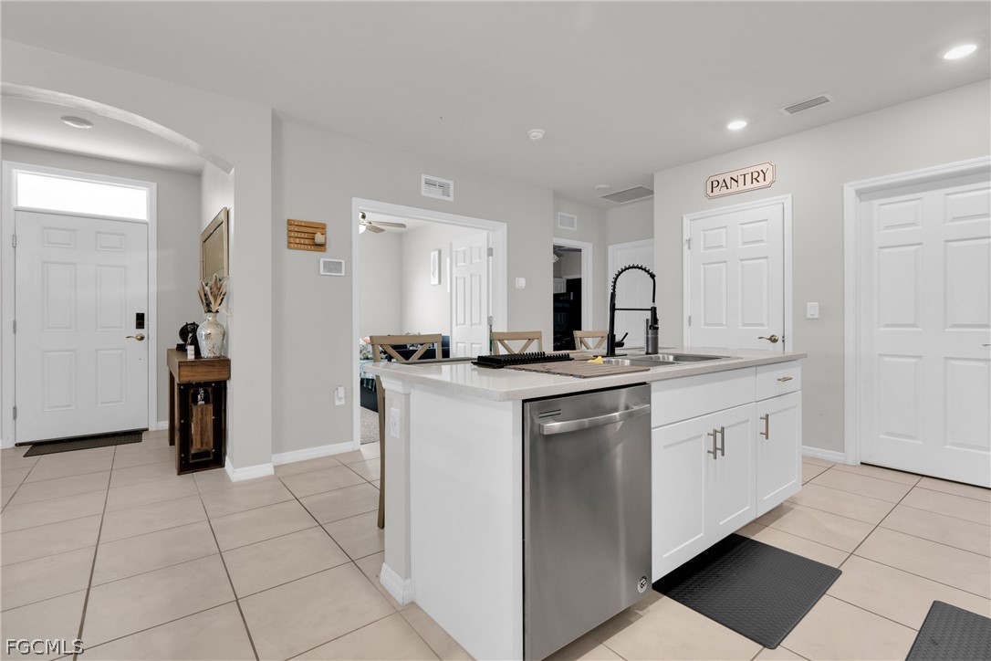 2 Bed Waterfront Home for Sale in Marblebrook, photo 16