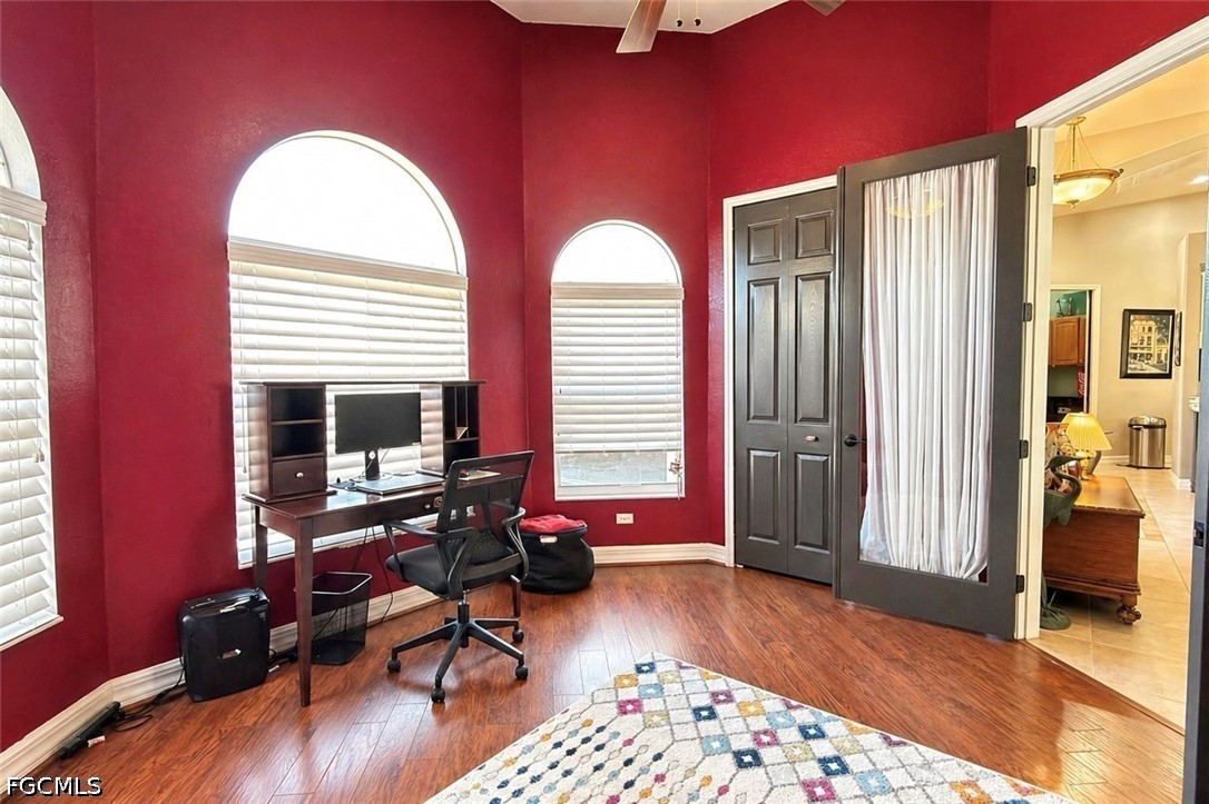 3 Bed Pool Home for Sale in Stonebridge South, photo 16