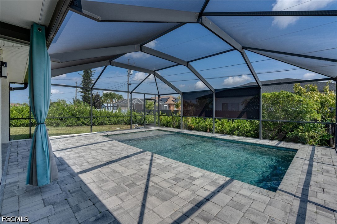 3 Bed Pool Home for Sale in Cape Coral, photo 16
