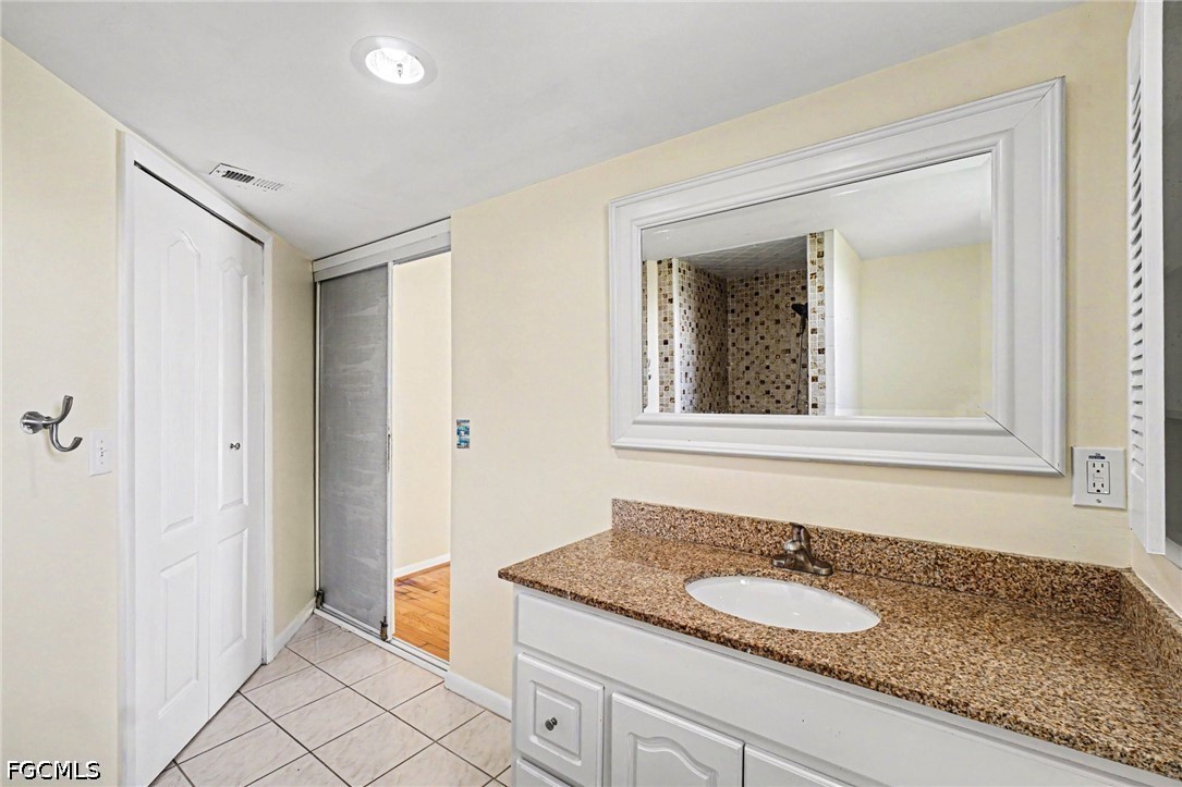 3 Bed Pool Home for Sale in Cape Coral, photo 16