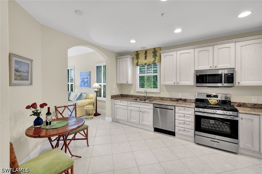 3 Bed Waterfront Home for Sale in Cascada, photo 16