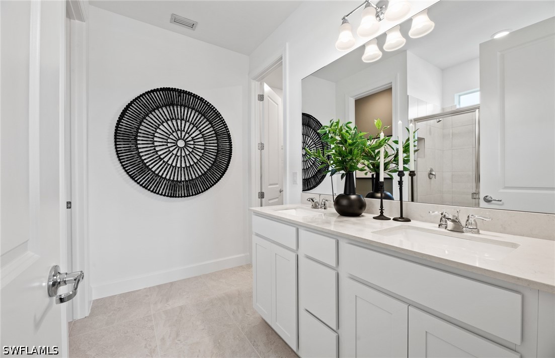 4 Bed SingleFamilyResidence for Sale in Whispering Lakes, photo 16