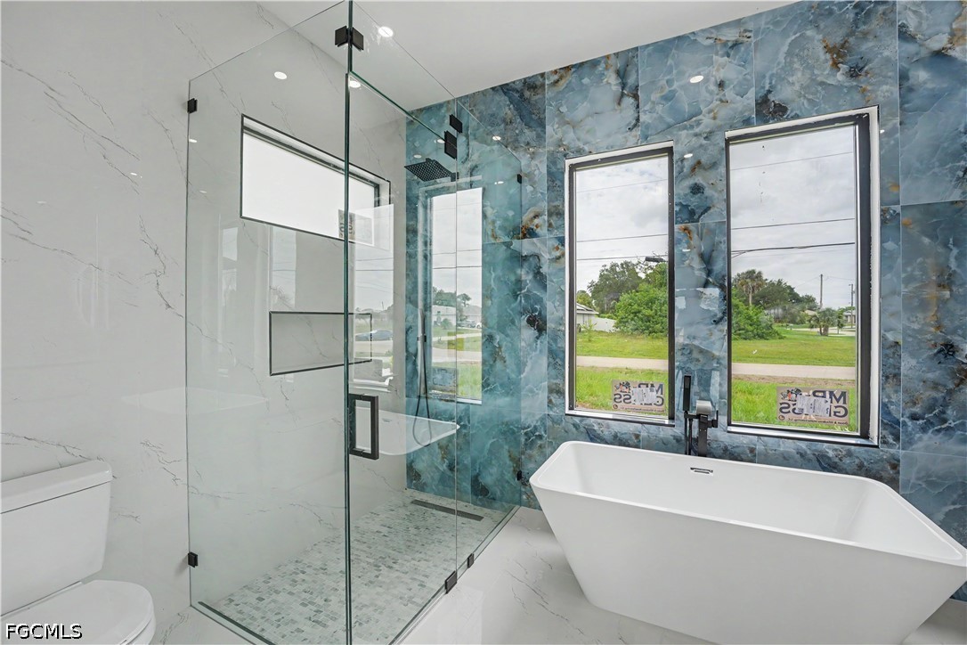 4 Bed Waterfront Home for Sale in Cape Coral, photo 16
