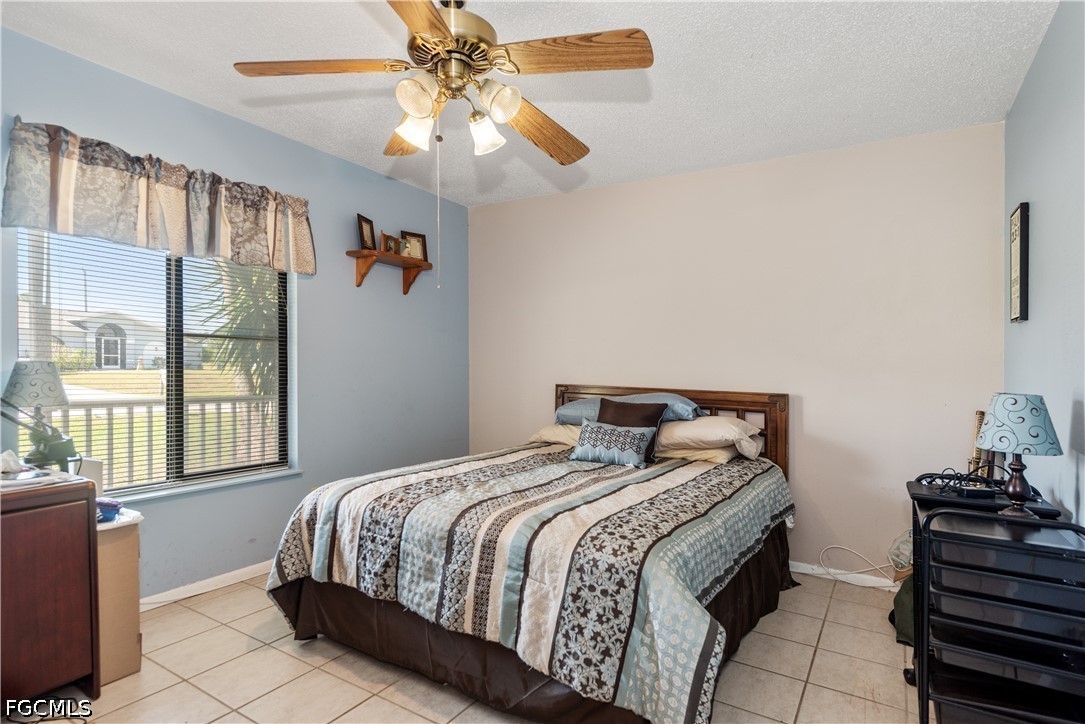 2 Bed Pool Home for Sale in Cape Coral, photo 16