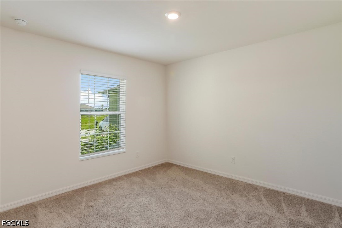 3 Bed Pool Home for Sale in Cape Coral, photo 16