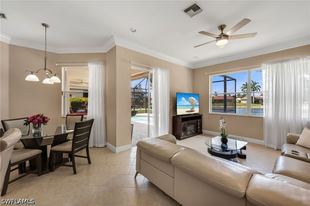 3 Bed Pool Home for Sale in Naples, photo 16