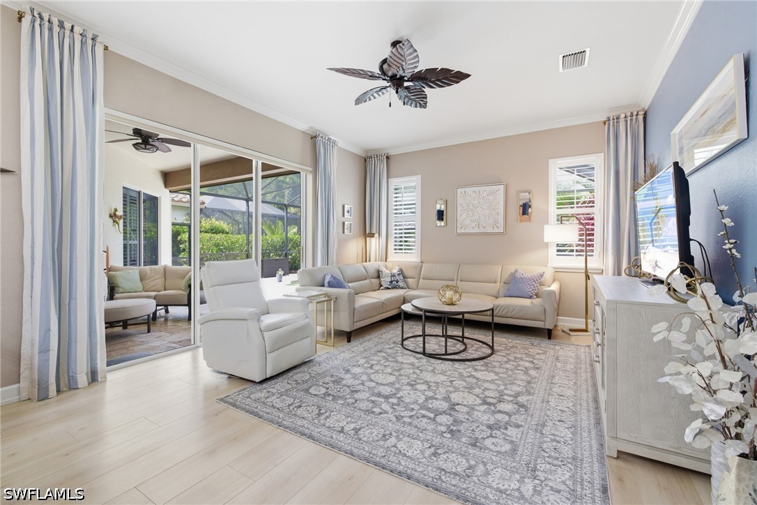 4 Bed Pool Home for Sale in Bella Terra, photo 16