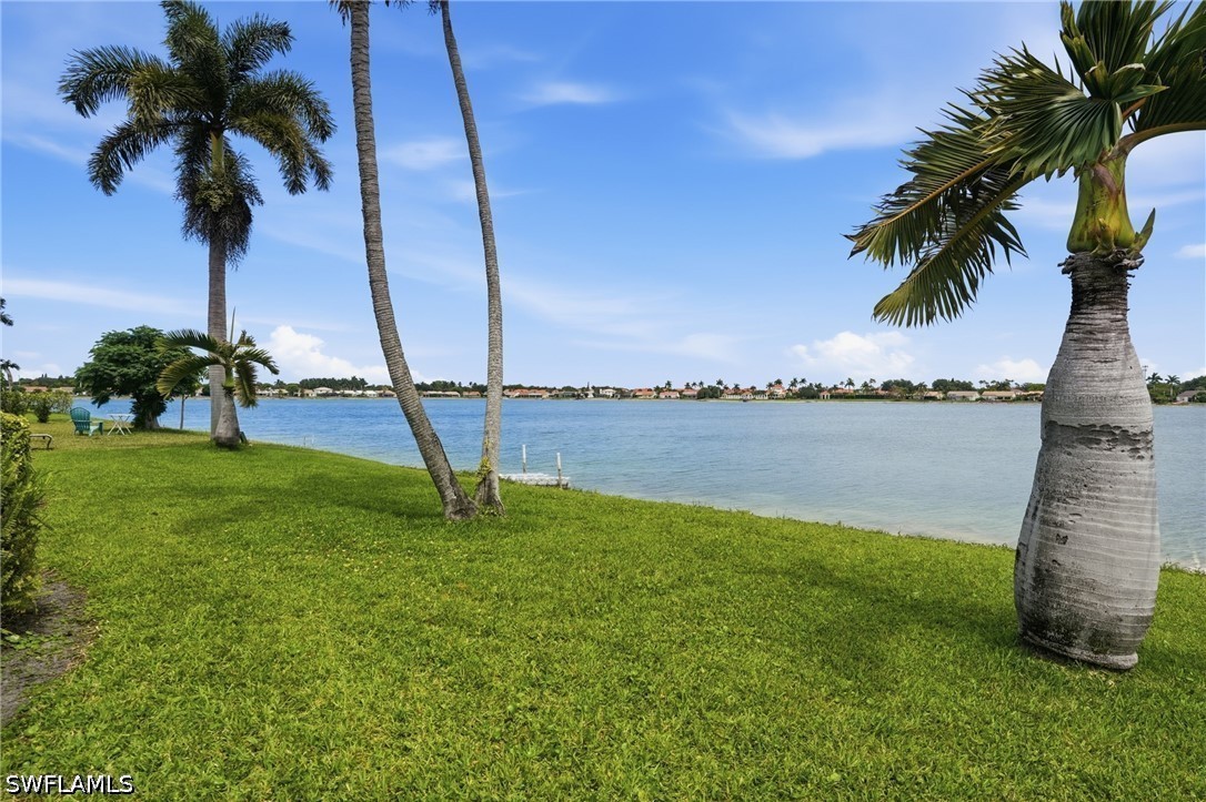 3 Bed SingleFamilyResidence for Sale in Naples, photo 16