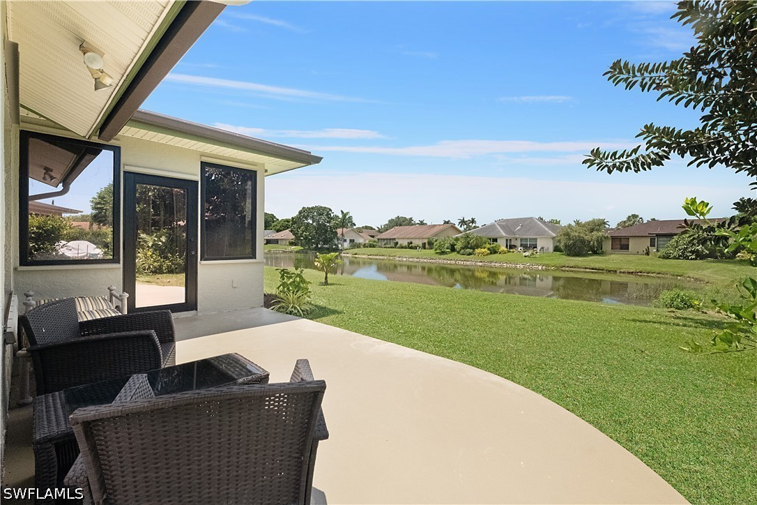 2 Bed Waterfront Home for Sale in Naples, photo 16